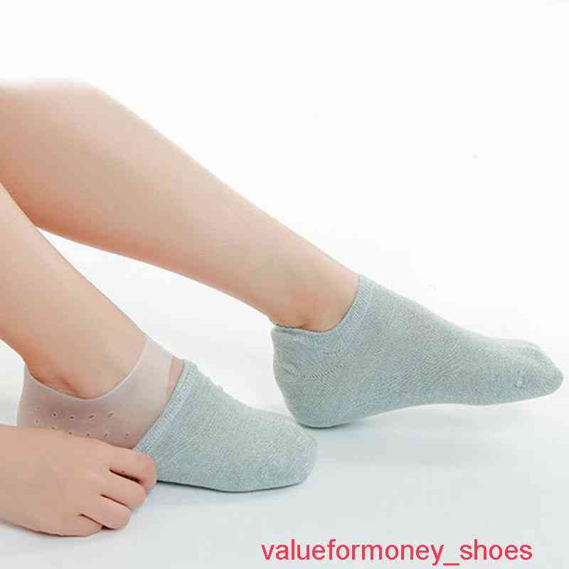 Materials Shoes Invisible Height Increase Silicone Insoles Socks Non-slip Heel Pads Care Protector Inserts For Foot Shoe Pad