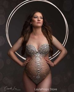 Zwangerschapsjurken Zwangerschapsjurken fotoshoot sexy v nek gaas gestreepte strass stragend vrouwen kostuum baby shower luxueuze parels bodysuit t240509