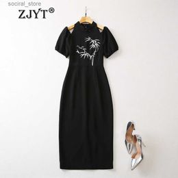 Robes de maternité ZJYT Vintage broderie noir robes d'été pour les femmes 2024 mode Style chinois hors de l'épaule robe de soirée mi-longue droite L240308