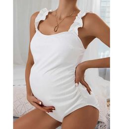 Zwangerschap Swimwears Zomer Solid White Maternity Swimsuit met geplooide schouderbanden Zwangerschap Swimsuit Maternity Swimsuit Monokini Bikini H240518 van Monokini Bikini Bikini