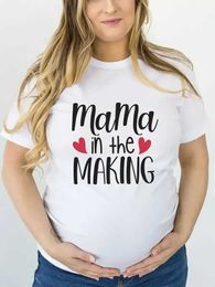 Maternité tops tees maman dans la lettre de fabrication imprimer matérialité tee t-shirt de grossesse de grossesse Blouse lâche et confortable à manches courtes H240518