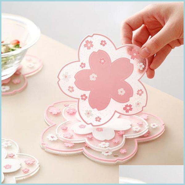 Mats Pads Japan Style Cherry Blossom Table de la chaleur Table de la famille Bureau de la famille Antisiskide Tasse de th￩ ￠ lait de lait de caf￩