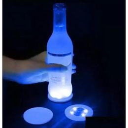 Matten Pads Matten Pads Knipperende Gloed Led Fles Sticker Onderzetter Verlichting Knipperende Cup Mat Werkt op Batterijen Voor Kerstfeest Bruiloft Bar Dhha7