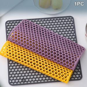 Tapis Coussinets Tapis D'évier Isolé Résistant À La Chaleur Doux Silicone Napperon Vaisselle Doublure Nid D'abeille Conception Maison Cuisine Grille Plat Séchage Solide 230627