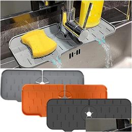 Matten Pads Tafelkraan Absorberende Mat Sil Aanrecht Spatscherm Afvoer Pad Watervanger Aanrechtbeschermer Gadgets Drop Deliv Ot2F6