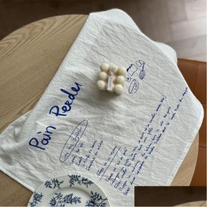 Tapis de table de style coréen Ins bleu fond manuscrit tissu tapis de repas serviette pose accessoires lettre motif coton lin pad Dini Dhmf6