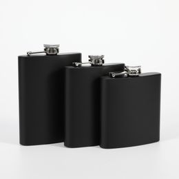 Matt Black 6/8oz Liquor Hip Flask schroefdop, 100% 18/8 (304) Roestvrij stalen laserlassenkleur kan gemengd voedsel diploma worden, gepersonaliseerd huwelijksgeschenk