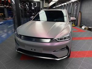 Rollo de papel de aluminio para envolver el coche, color gris, rojo, súper mate, cambio de color, adhesivo, camaleón, volcán, gris, con canal de liberación de aire