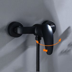 Robinets de douche de salle de bain noirs mat