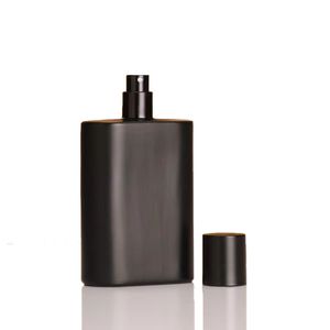 Bouteilles de parfum en verre noir mat, flacon pulvérisateur à brume Fine, carré plat, résistant à la lumière, 30ml, 50ml, 100ml