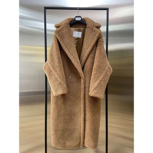 Max Home Correct Edition Manteau Teddy Bear pour Femme Nouvelle Silhouette Manteau Intégré en Fourrure de Longueur Moyenne pour Femme Veste Chaude pour Femme Designer 4N2L