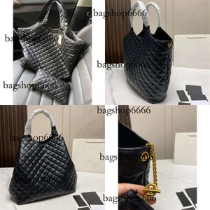 Maxi Icare Tote Shopping Hands sacs de femmes concepteurs de femmes de la peau d'agneau noir sac matelassé matelassé pour femme grand sac de plage de voyage portefeuille Satchel 2pcs s édition originale