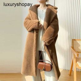 MAXMARAS COAPE TEDDY BORS FEMANS CASHERE CASHERES LOOD Cuir d'hiver et fourrure intégrée pour l'automne Nouveau mouton Camel VE