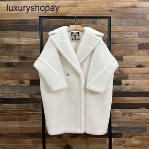 MaxMaras Coat Teddy Bear Dames Cashmere Coats Wol Winter 2024 Nieuwe Autumnwinter Star Style Milk White Fur Deeltje Kamel Fleece Vbud