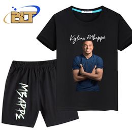 MBAPPE AVATAR IMPRIMED CHIDRENS Vêtements Summer Boys Sports Tshirt Set Casual ShortSeved Shorts 2 pièces 240511