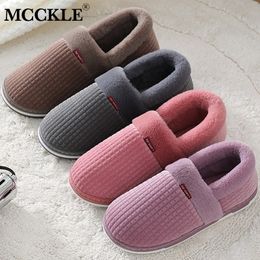 MCCKLE Mujeres Zapatillas de invierno Zapatos para el hogar Señoras Cálido Felpa Interior Pisos casuales Pareja Zapato Confort Nuevo Calzado femenino Plus Tamaño Y201026 GAI GAI GAI