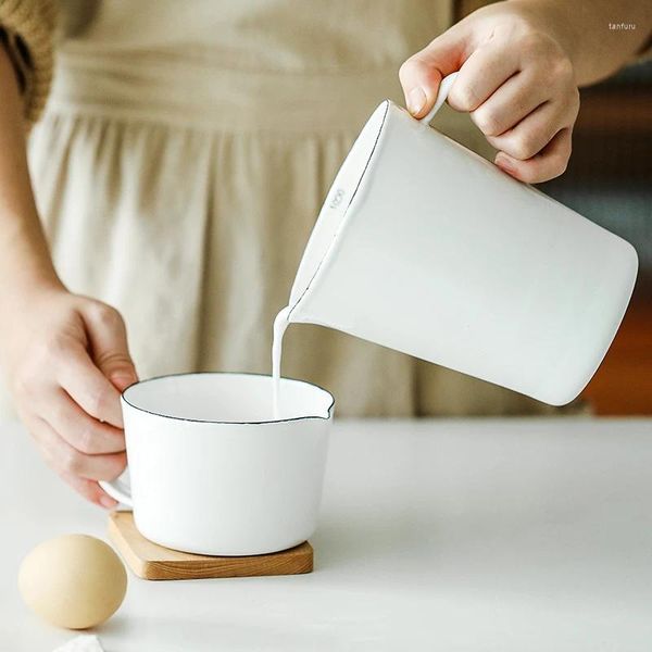 Outils de mesure, tasse en émail de haute qualité avec échelle, boîte de lait, tasse à café, tasses d'eau, poignée résistante à la chaleur, cuisson WJ717