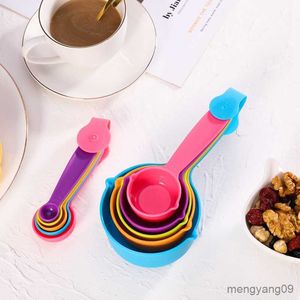 Meetgereedschap Multi-color Plastic Maatbekers Maatlepel DIY voor Bakken Cake Koffie Thee Meetinstrument Keuken Gadget R230704