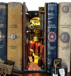 Bibliothèque médiévale insert Ornement en bois Dragon Alley Livre Nook Art Bergerons Salle Bibelle Figurines Craft Home Decor H1106530393