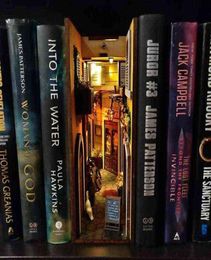 Medieval Bookshelf Insertar Ornament Dragon Alley Book Nook Art Bookends Sala de estudio Figuras Craft Home Decor H1109580902