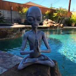 Meditating Alien Resin Statue Tuin Ornament Art Decor voor binnenhuis Outdoor of kantoor promotie decoratie 211029