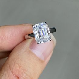 Meisidian D VVS1 Emerald Cut 4 Carat Diamond S925 Sliver Dames Verlovingsring 220816