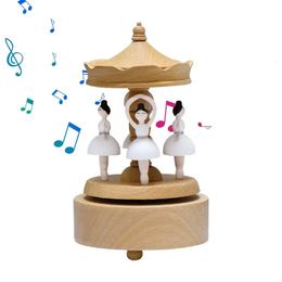 Mélodies Boîte à musique mécanique en bois rétro jouant une petite danseuse Une belle et classique figurine musicale pour votre fils bien-aimé 240118