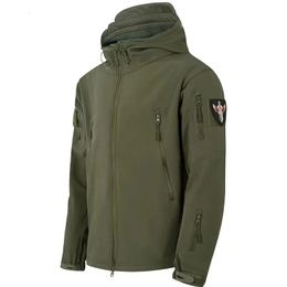 Men 5xl Jackets broek Softshell Hood Coat Tactical Waterproof Camping Wandel TRKKING JACHT VISSING BROEKEN PLUS MIZE 240416