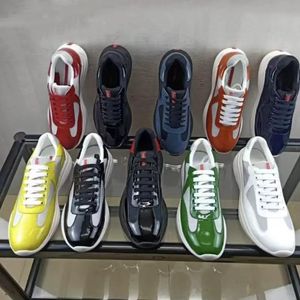 2023 Designer Casual Pradas Chaussures America Cup XL Patent Leather Sneakers Flat Trainers For Hommes en cuir en cuir nylon noir à lacets