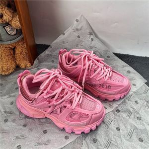 2023 Hombres y mujeres Malla común Nylon Pista Deportes Correr Zapatos deportivos 3 generaciones de reciclaje Suela Campo Zapatillas Diseñador Casual Diapositiva Tamaño 36-45 RM09