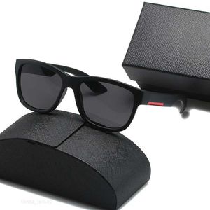 Hommes et femmes lunettes de soleil polarisées homme lunettes de luxe marque lunettes de soleil étui rigide voyage lunettes de protection sac noir portable bon