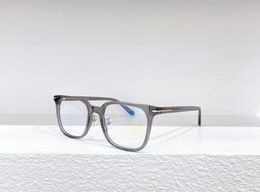 Mannen en vrouwen oogglazen frames bril in de bril Clear lens heren dames 5921 nieuwste willekeurige doos