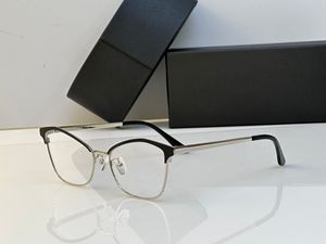Mannen en vrouwen oogglazen frames bril in de bril Clear lens heren dames 62xv nieuwste willekeurige doos
