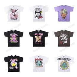 Hommes et femmes Hellstar Studios Nailed Skull Print Tee Tendance Hip-Hop Manches Courtes Homme Femmes Chemises Unisexe Coton Tops Hommes T-shirts D'été Lâche Tee Rock Outfits c1