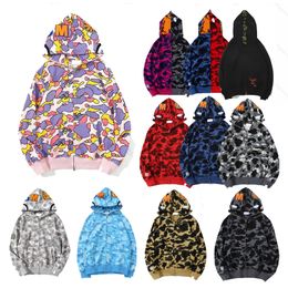 Mannen en vrouwen Hoodie Camouflage HOWE KWALITEIT HOODIE STREET STREET HOODIE KLEDING Echte topkwaliteit Zipper Hoodie Loose modemerk