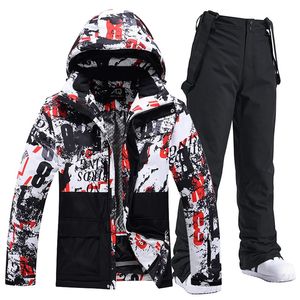 Sneeuwpaksets voor heren en dames Snowboardkleding Skikostuums Waterdichte winterkleding Jassen Broeken met riem Herenmode 231220