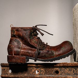 Bottes de cheville pour hommes à grande taille Bottes en cuir rétro Chaussures à la main P25D50