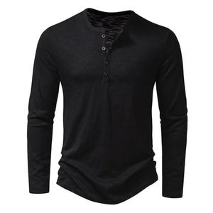 Hommes Automne Hiver Oneck Henley Col Boutons Décolleté T-shirt À Manches Longues Couleur Unie Slim Fit Bottoming T-shirt Streetwear 240130