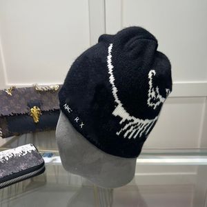 Heren muts Dames Designer Bonnet voor cadeau Brimless Beanie Hat Gedrukt Klassiek Mode Brief Multicolo