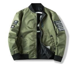 Hommes veste de bombardier mince mâle usure de veste pilote de vent de vent décontracté avec patchs verts minces manteau moteur de vêtements 2675163263