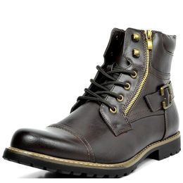 Botas Masculinas De Couro Redondo Com Padrão De Grade De Salto Quadrado