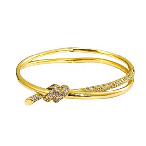 Hommes bracelet designer bracelet femmes bijoux en argent fil d'acier créatif unisexe punk hiphop mode acier inoxydable Noël amour rose bleu diamant bracelet en or