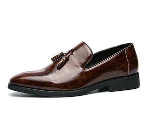 Hommes britanniques luxe chaussures habillées pour homme Coiffeur gland mocassins formels classique chaussure de fête de mariage chaussures sans lacet grande taille 38-45