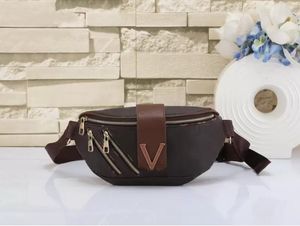 Hombres Riñonera Cross Body Mujer Riñoneras Temperamento Riñoneras Fanny Pack Bum flores en relieve Famosos cuero suave Luxurys diseñadores bolsos Con bolsa para el polvo