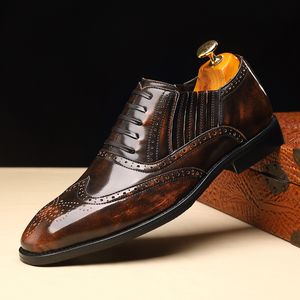 Chaussures d'affaires à lacets en PU pour hommes, chaussures Oxford à talons bas sculptés en Bullock britannique, respirantes, professionnelles, grande taille 37-48