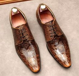 Hommes affaires mode britain fête des chaussures de robe de mariée Crocodile motif de surface lumineuse de vache décontractée mots de vache authentique L 4354