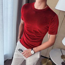 Hommes décontracté t-shirt velours col rond à manches courtes couleur unie Streetwear hommes vêtements 2023 plissé mode Camisetas 3XL taille asiatique