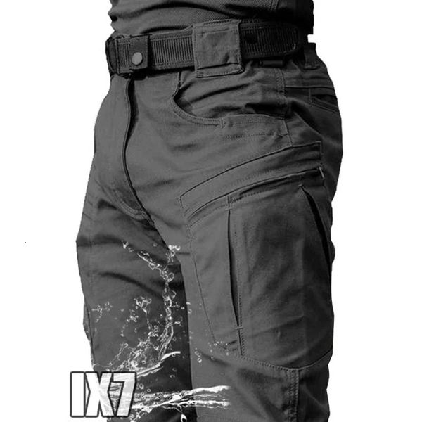 Men City Tactical Pants Tactical Combat Cargo pantalones de bolsillo múltiple impermeable para el desgaste de la ropa casual resistente a los alces de la ropa 240408