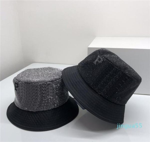 Chapeau seau en diamant brillant pour hommes et femmes, chapeau de pêcheur, casquette d'angle en strass, lettre P 2308221BF