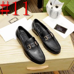 Men Designer Dress Zapatos Patente Patente Oxford Macho Formal Big Tamaño 38-45 TOMA PULSO PARA VEZ para BODA